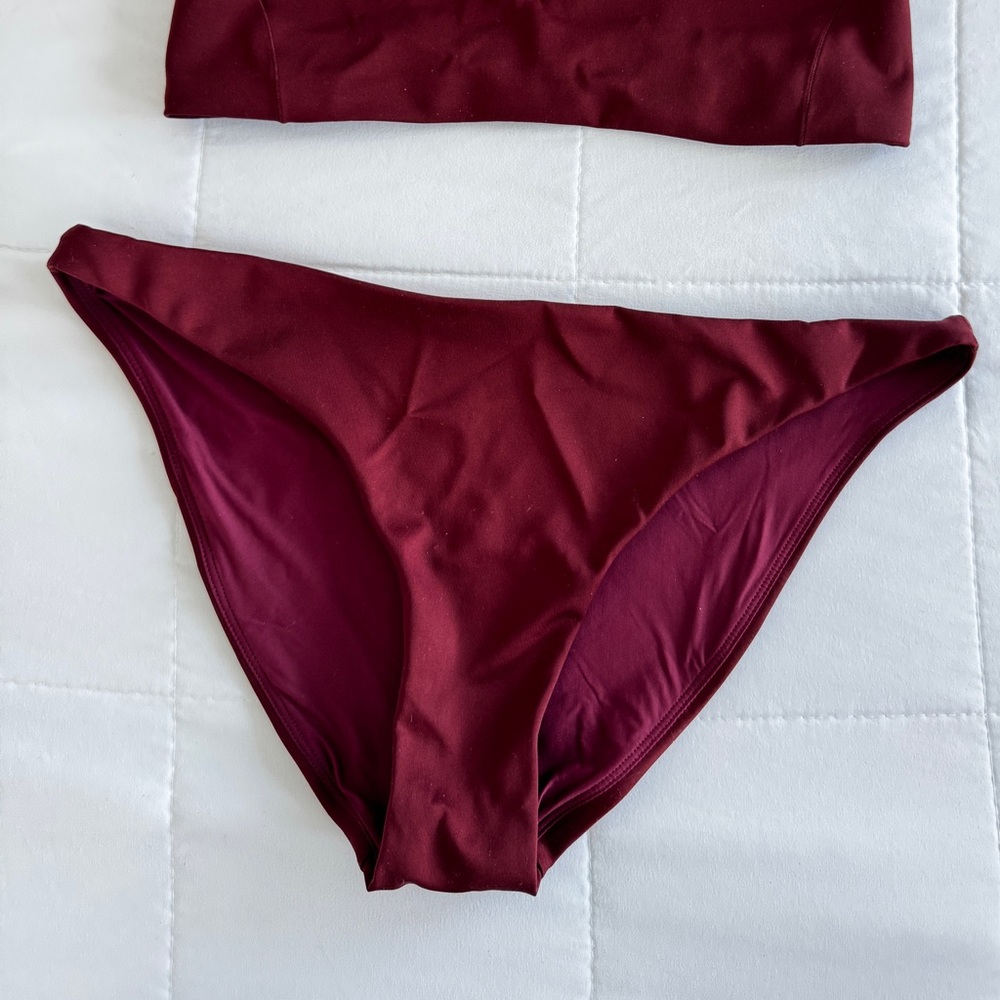 Left On Friday ‘Jam’ Wear To Bottoms
